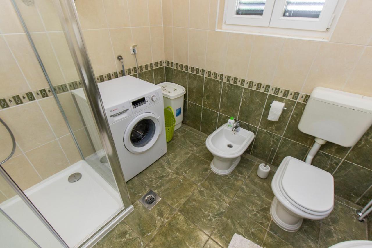 Luka Apartamento Šibenik Exterior foto