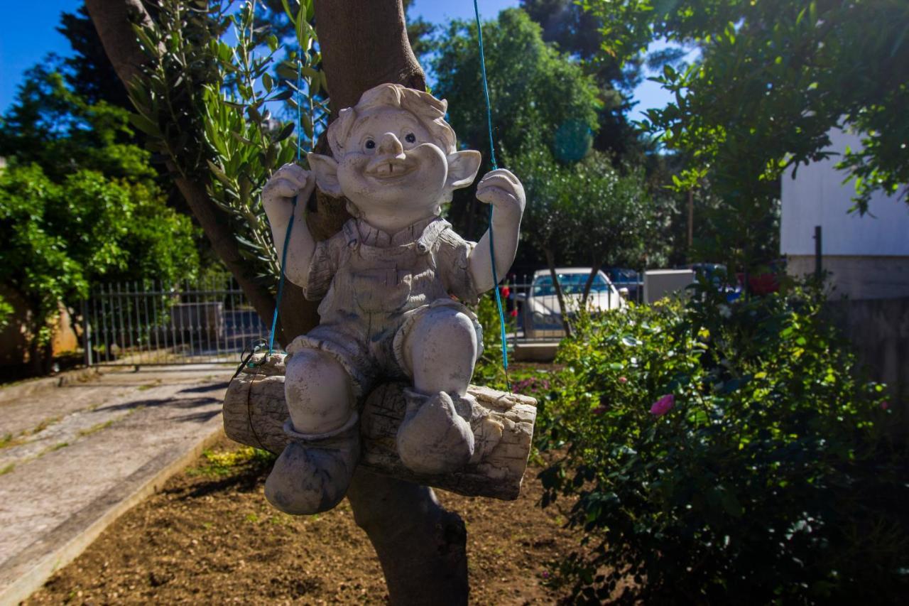 Luka Apartamento Šibenik Exterior foto