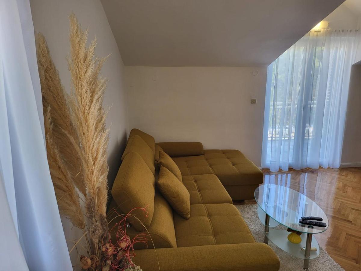 Luka Apartamento Šibenik Exterior foto