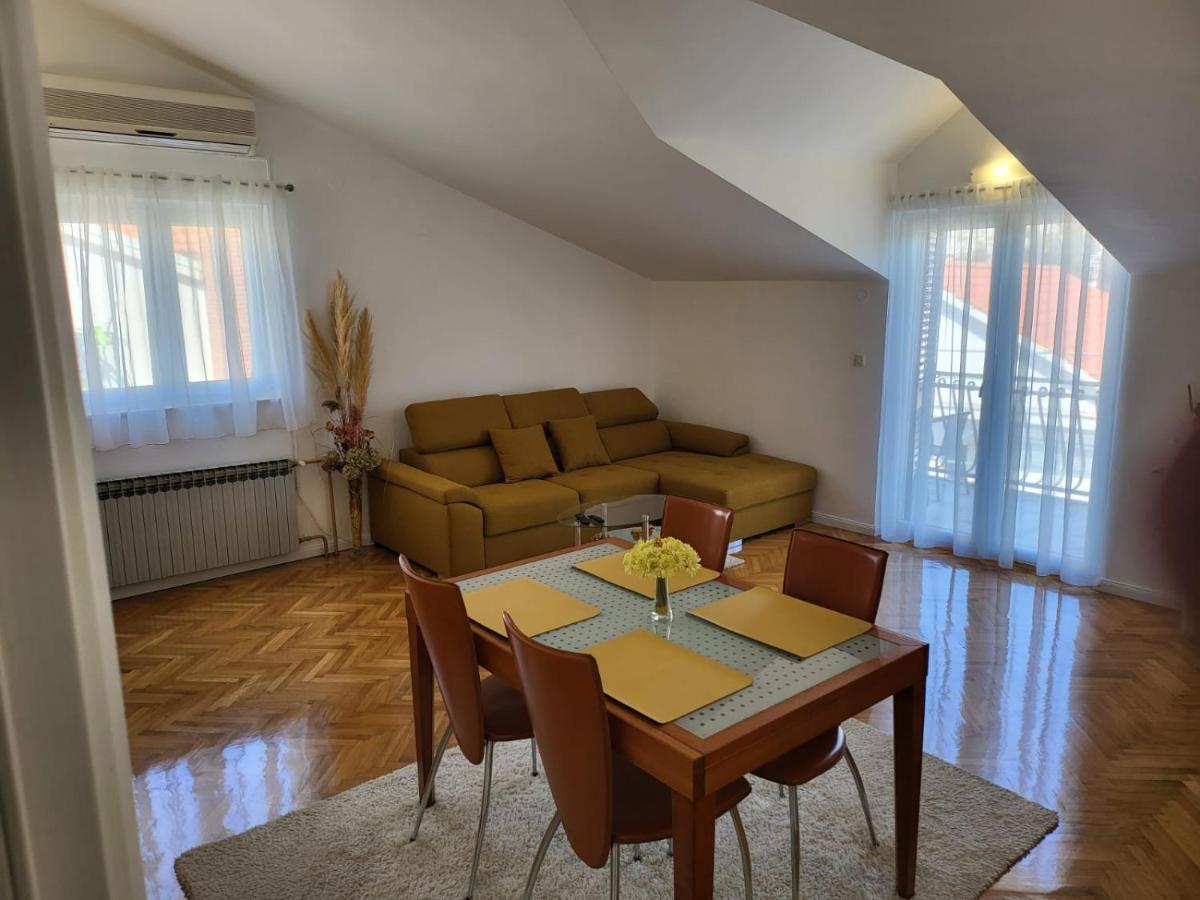 Luka Apartamento Šibenik Exterior foto