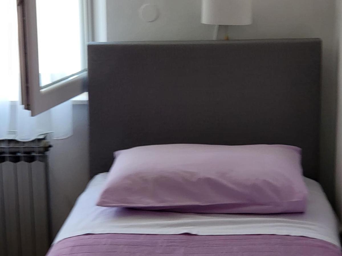 Luka Apartamento Šibenik Exterior foto